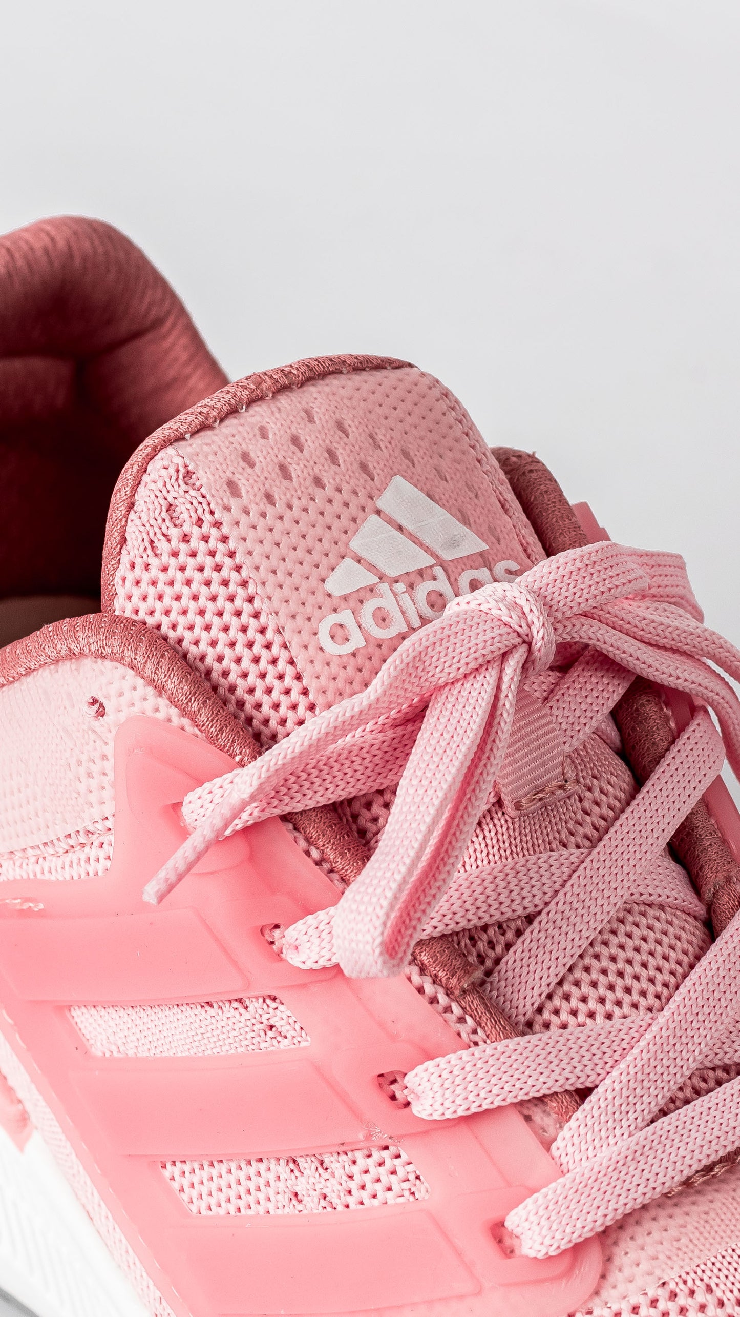Tenis A003 Ultra Dama